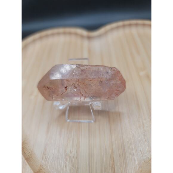 Golden Enhydro Petroleum Skeletal Fenster UV Reactive Quartz, 37G - Picture 2 of 5